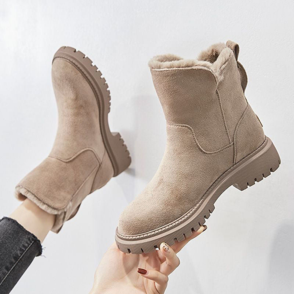 Women's Cozy Insulated Leather Ankle Boots