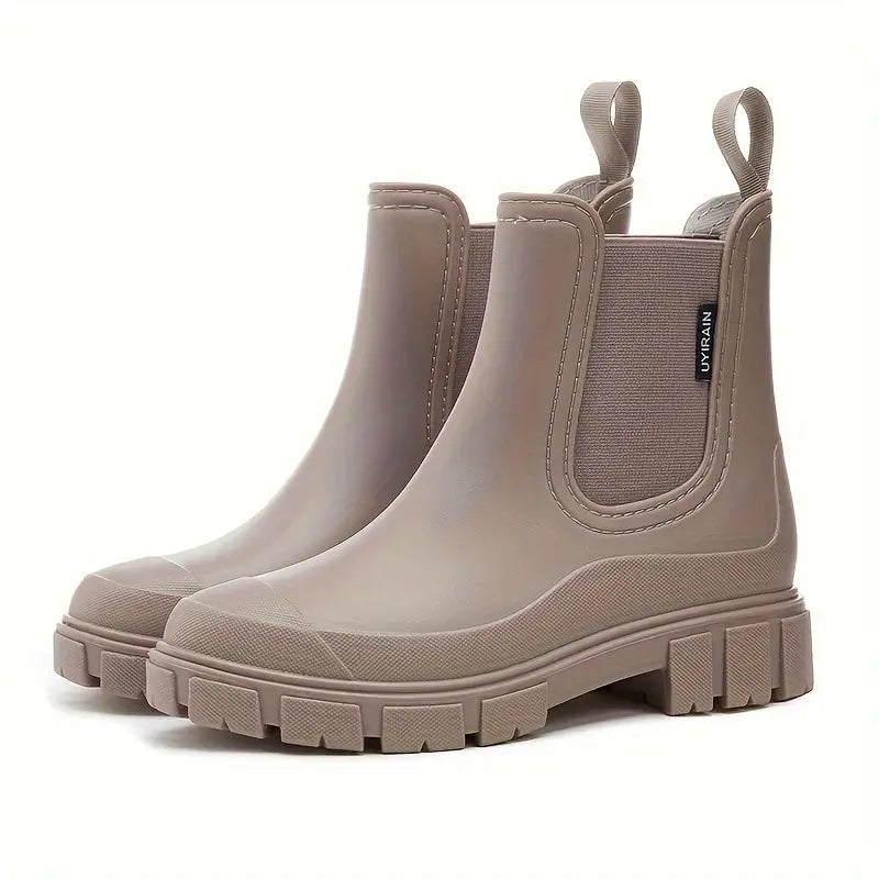 Women's Comfortable Waterproof Leather Chelsea Boots with Platform