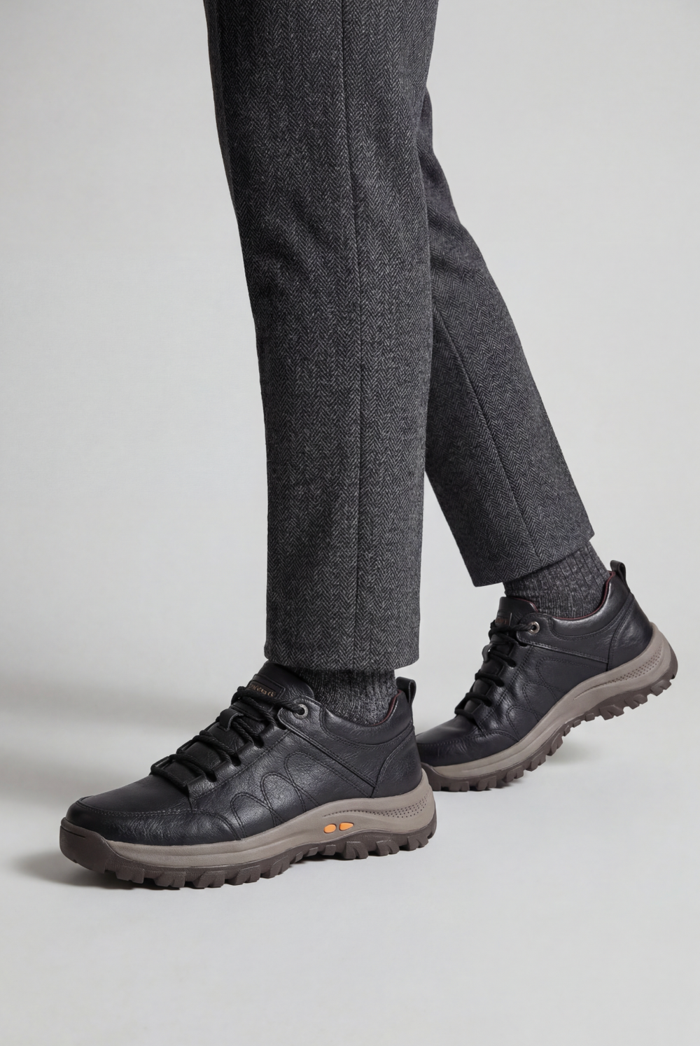 Men's Casual Leather Lace-Up Shoes with Lug Sole