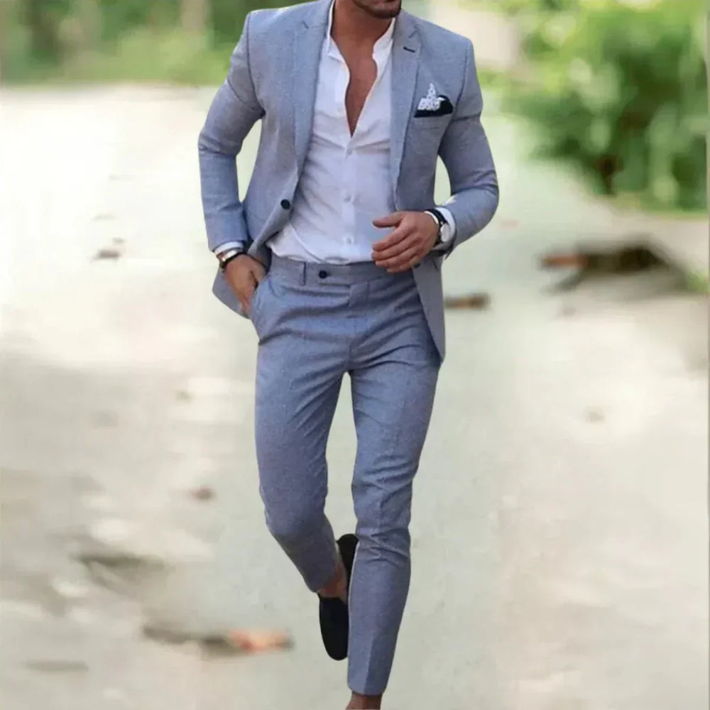 Men's Classic Wool Blend Tailored Two-Piece Suit