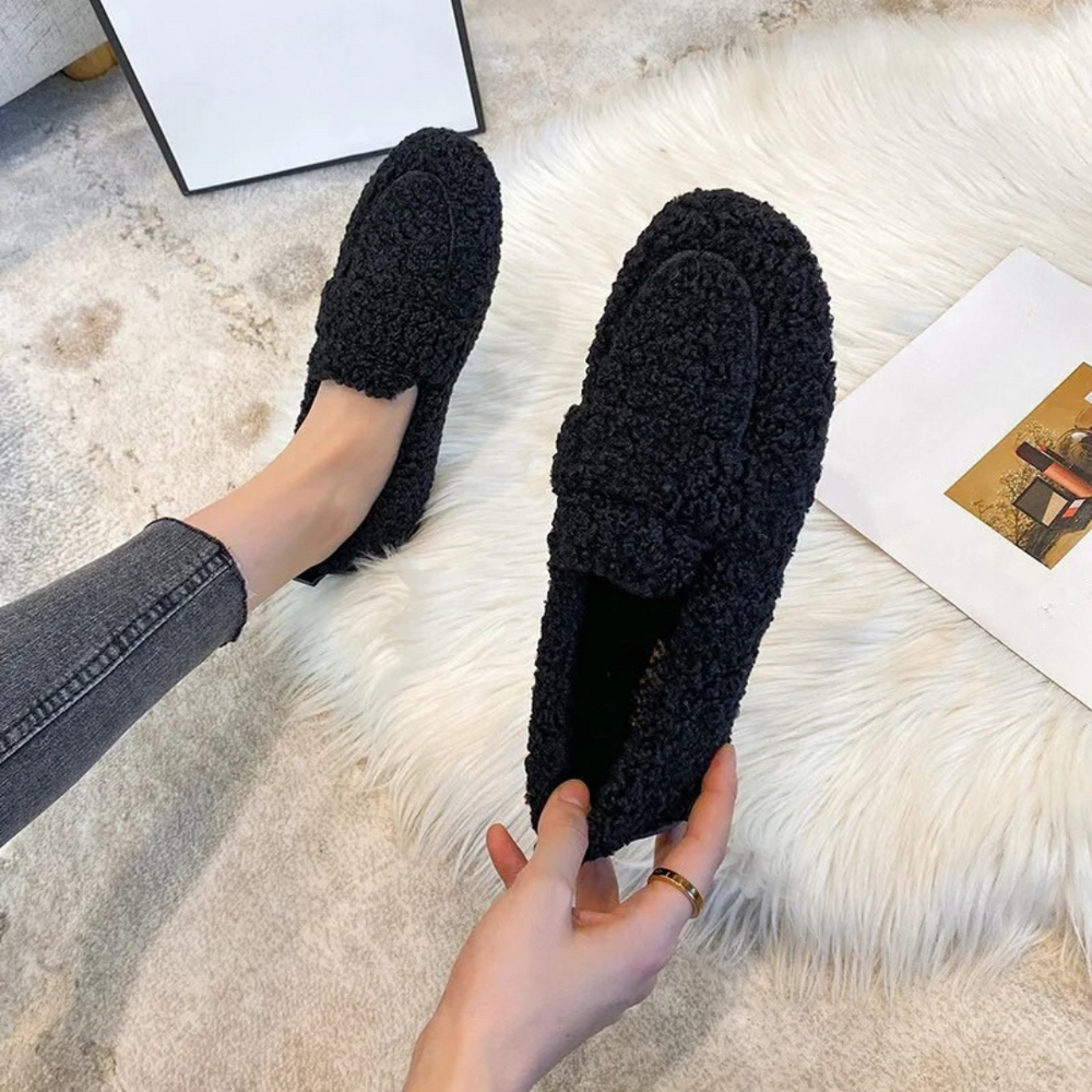Men's Classic Leather Loafers with Comfortable Fit