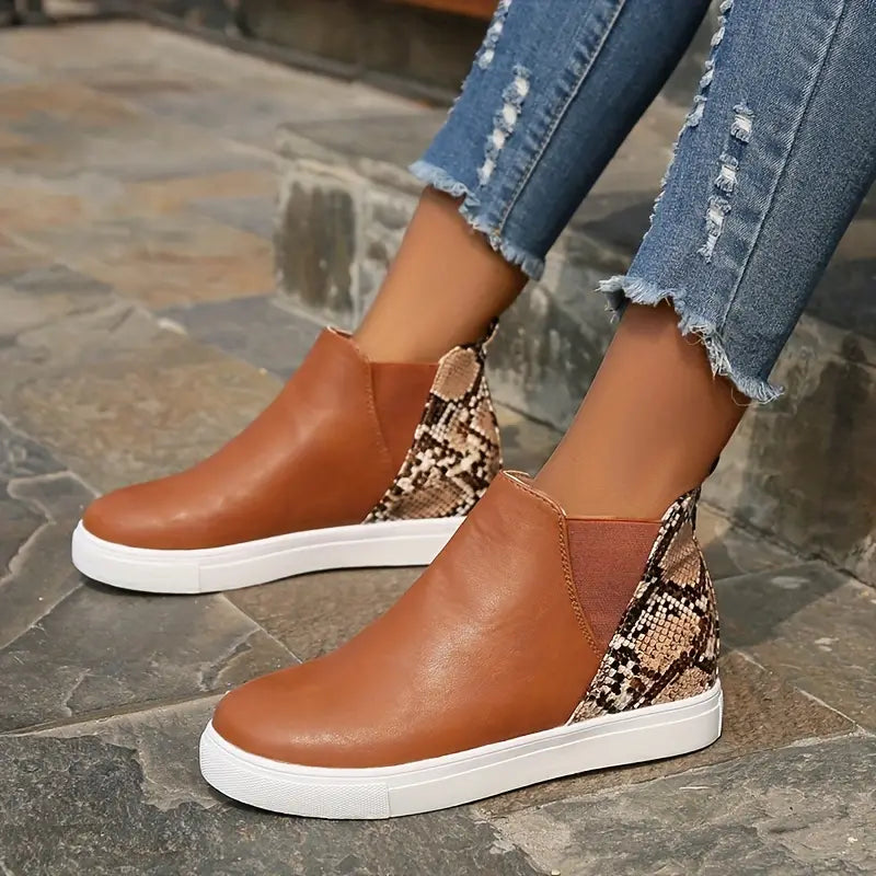Women's Trendy Snakeskin Leather Chelsea Ankle Boots