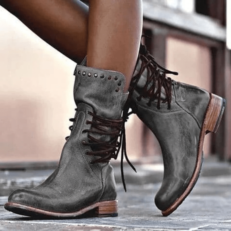 Women's Retro Lace-Up Leather Ankle Boots