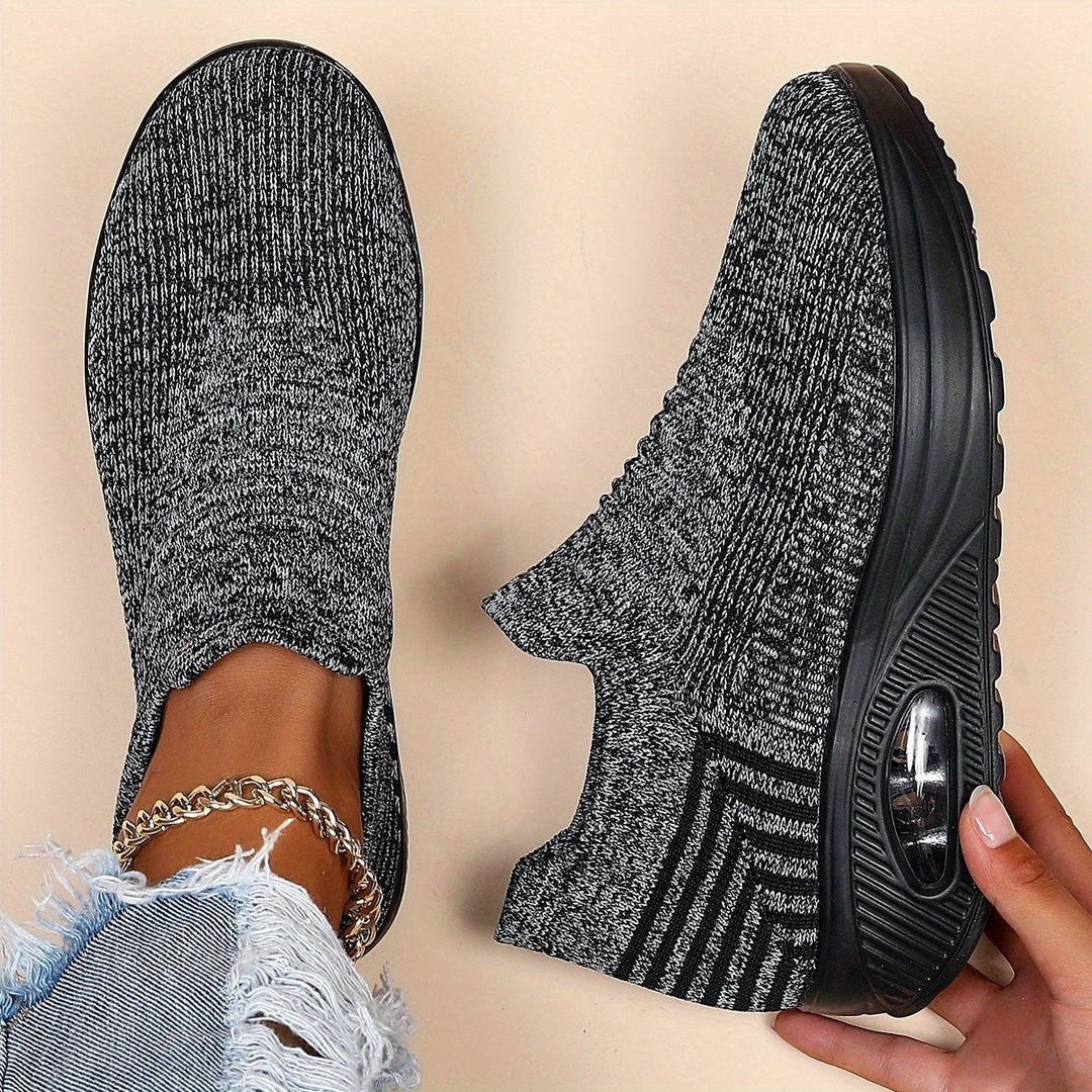 Women's Casual Knit Slip-On Shoes