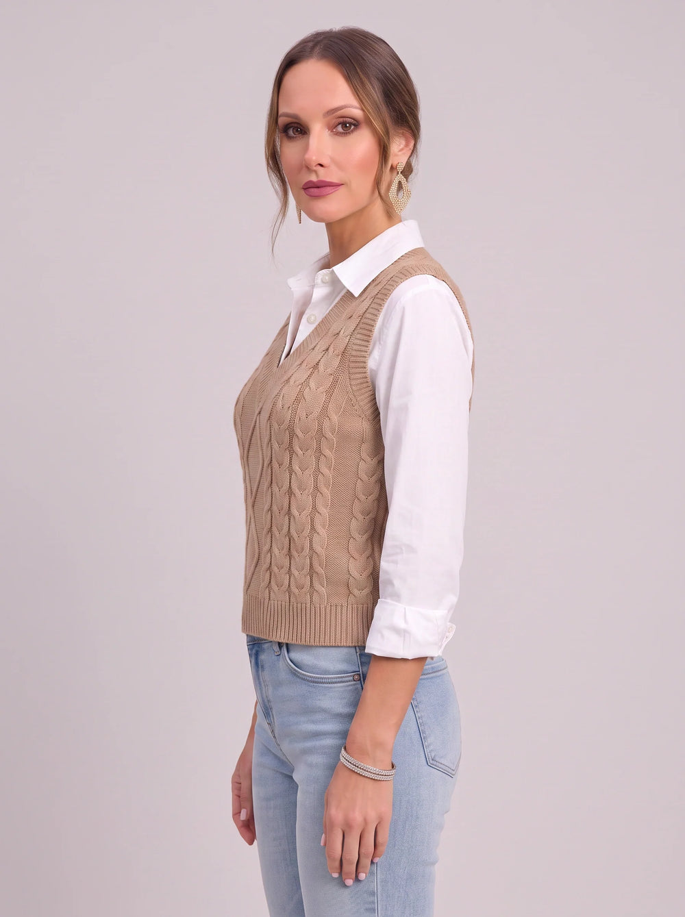 Women's Casual Cable Knit Sleeveless V-Neck Sweater Vest