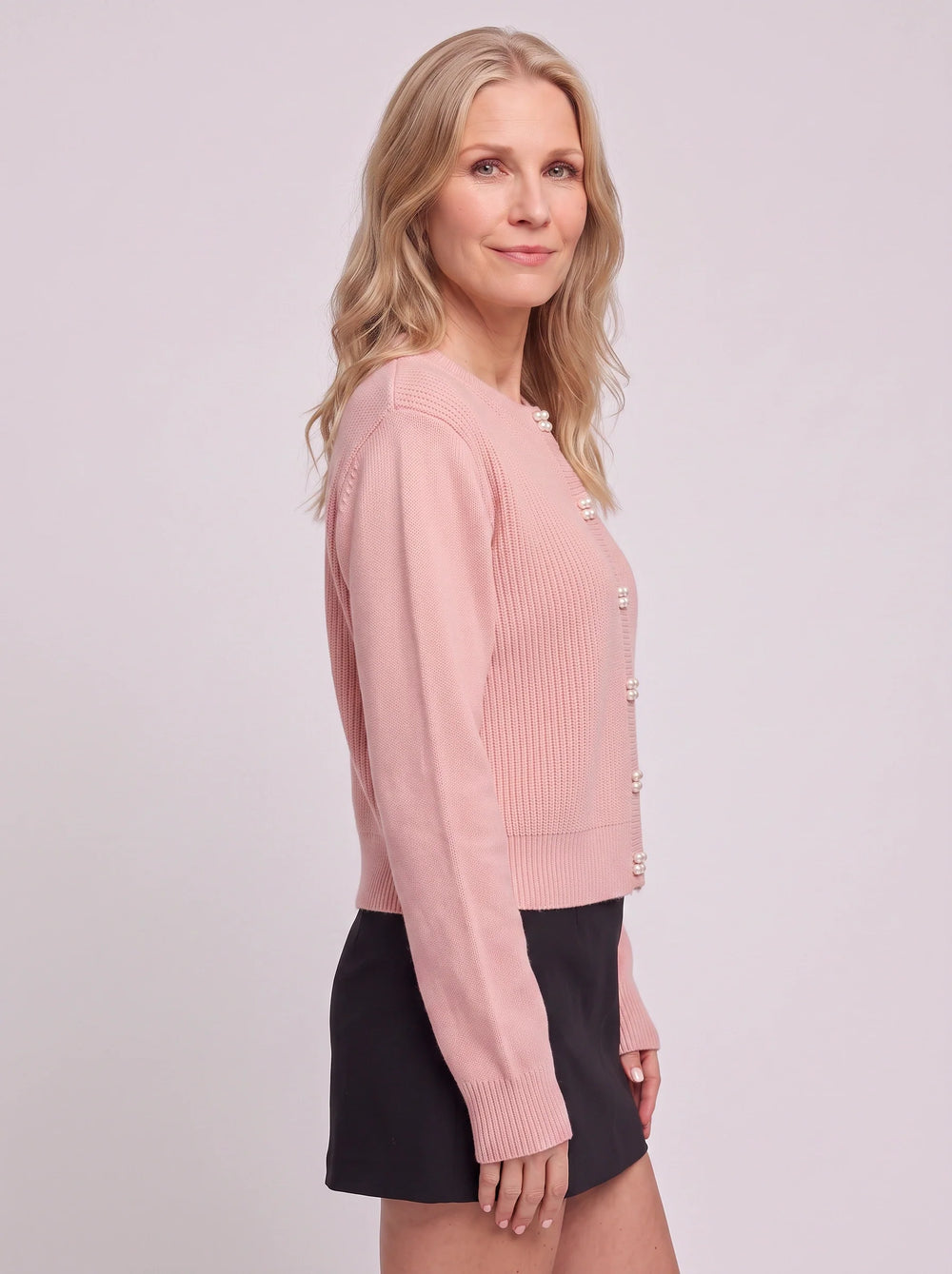 Women's Vintage Ribbed Knit Pearl Button Cropped Cardigan