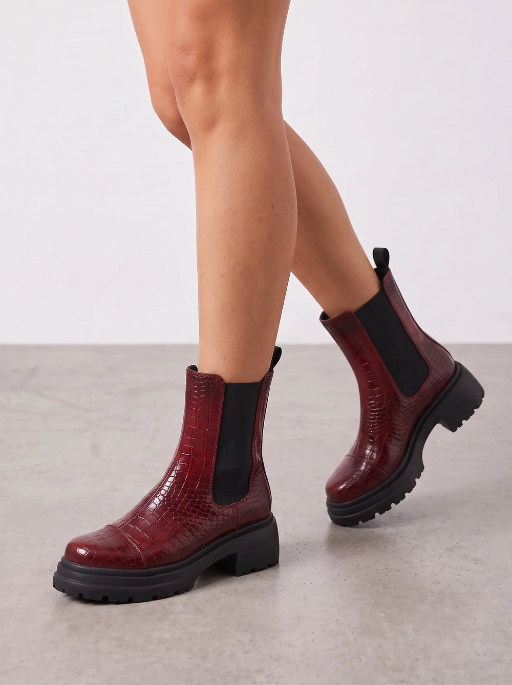 Women's Stylish Crocgrain Leather Platform Chelsea Ankle Boots
