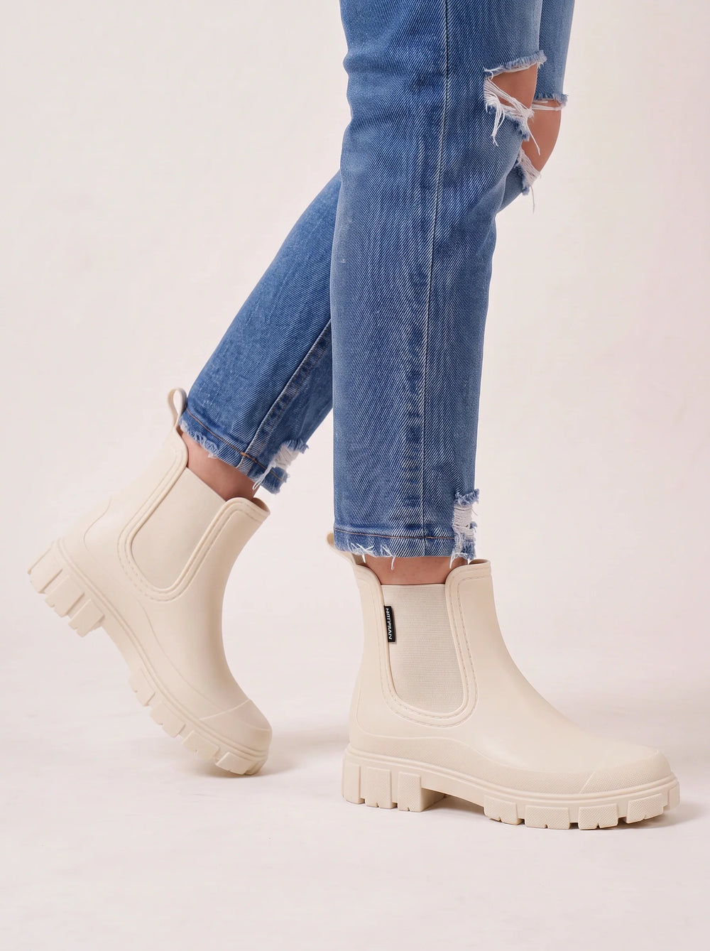 Women's Casual Waterproof Leather Platform Chelsea Ankle Boots