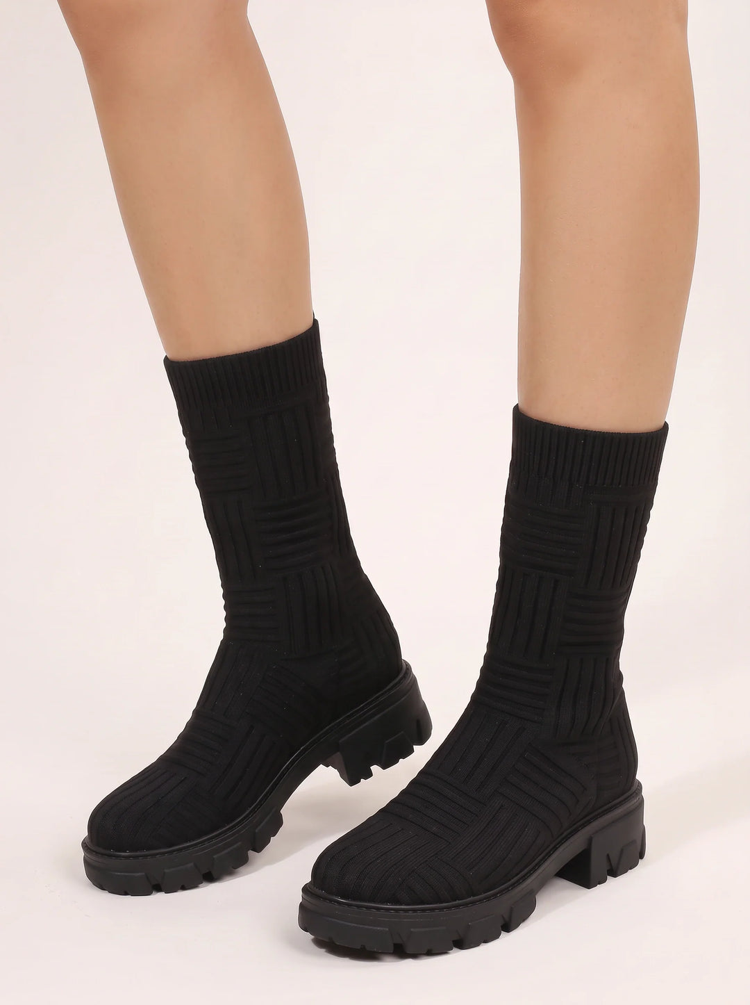 Women's Stylish Ribbed Knit Chunky Platform Chelsea Ankle Boots