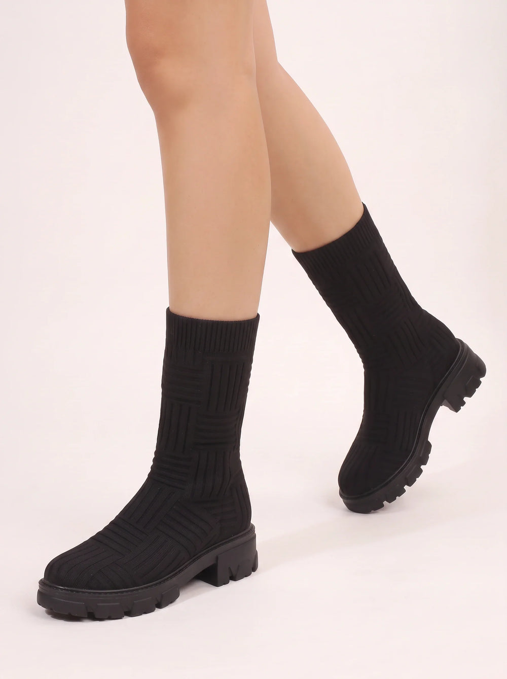 Women's Stylish Ribbed Knit Chunky Platform Chelsea Ankle Boots
