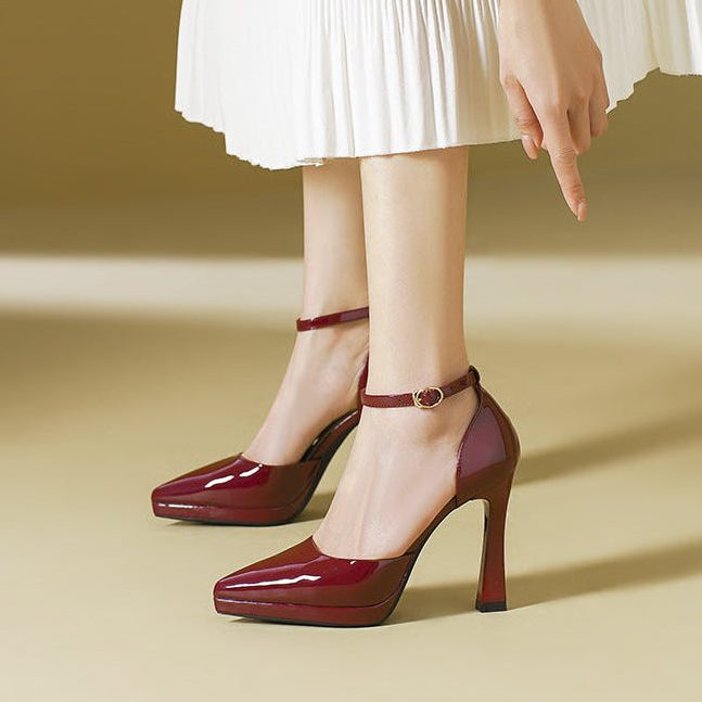 Women's Elegant Pointed Toe Leather Block Heel Pumps