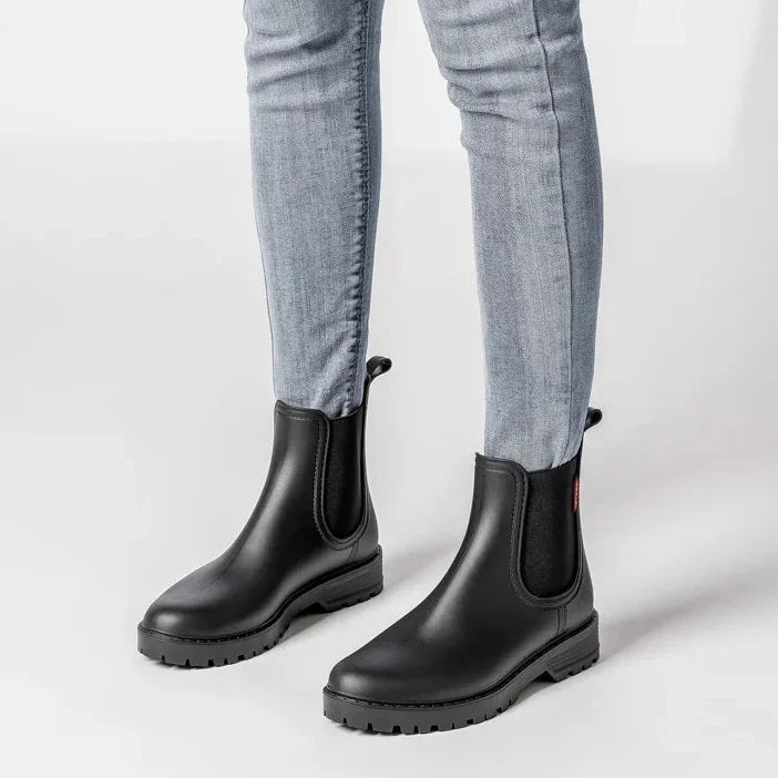 Women's Sleek Rubber Waterproof Round Toe Ankle Rain Boots